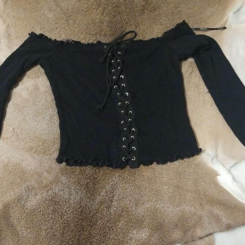 Black top. Used once